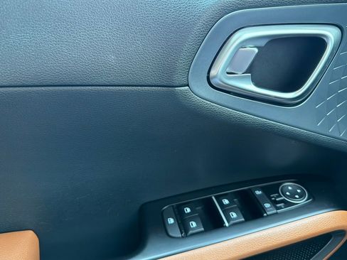 Used 2025 Kia Soul EX FWD image 10