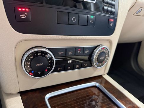 Used 2014 Mercedes-Benz GLK 350 4MATIC image 26