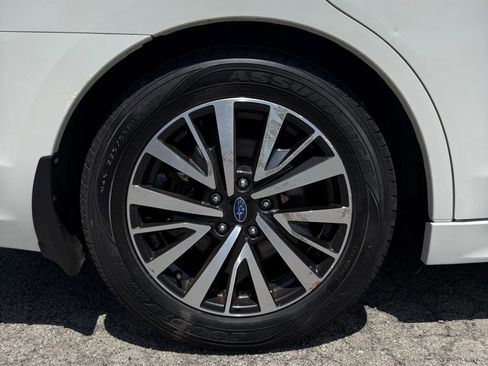 Used 2019 Subaru Legacy 2.5i Premium AWD/4WD image 25