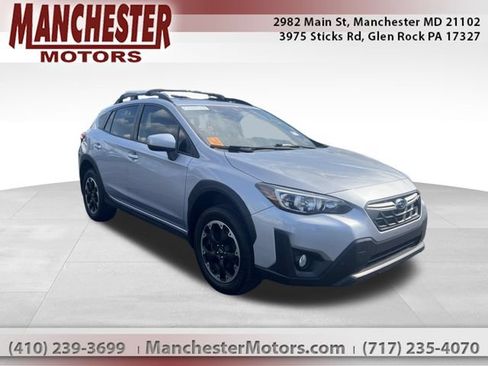 Used 2022 Subaru Crosstrek 2.0i Premium w/ Moonroof Package AWD/4WD image 1