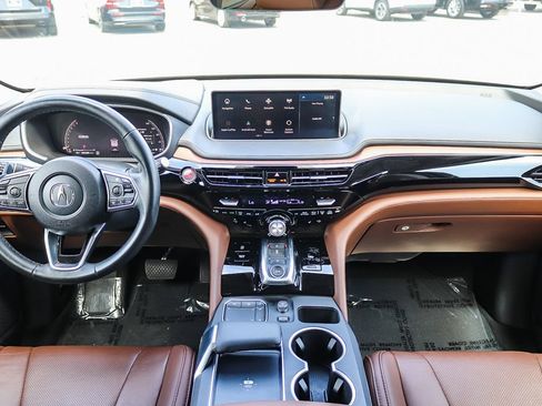Used 2023 Acura MDX FWD w/ Technology Package image 11