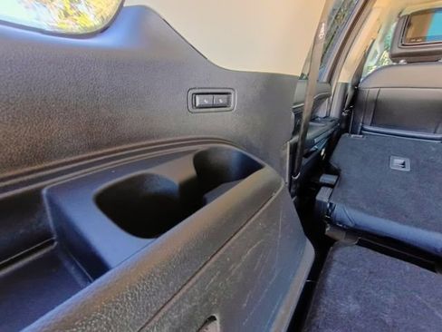 Used 2019 Ford Expedition Platinum image 79