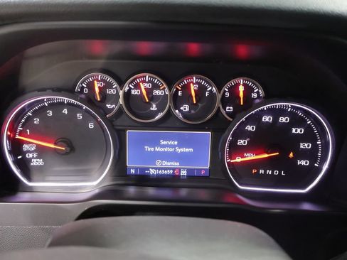Used 2019 Chevrolet Silverado 1500 LT Trail Boss AWD/4WD image 39
