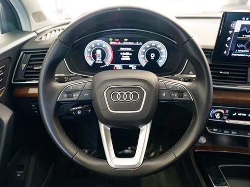 Used 2024 Audi Q5 2.0T Premium Plus w/ Premium Plus Package AWD/4WD image 14