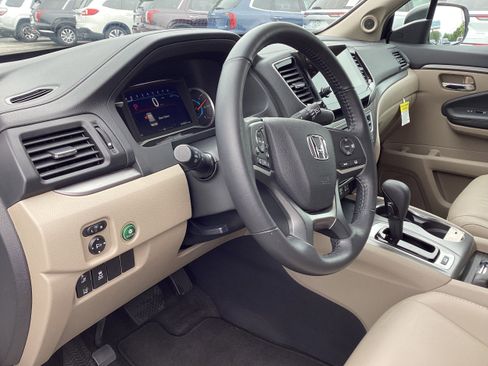 Used 2020 Honda Pilot EX-L image 11