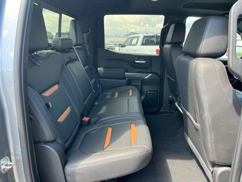 Used 2021 GMC Sierra 1500 AT4 w/ AT4 Premium Package AWD/4WD image 23