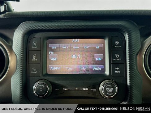 Used 2020 Jeep Gladiator Sport w/ Quick Order Package 24S image 14