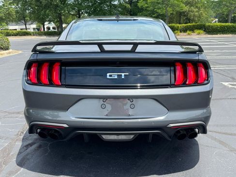 Used 2021 Ford Mustang GT Premium w/ GT Performance Package RWD image 5