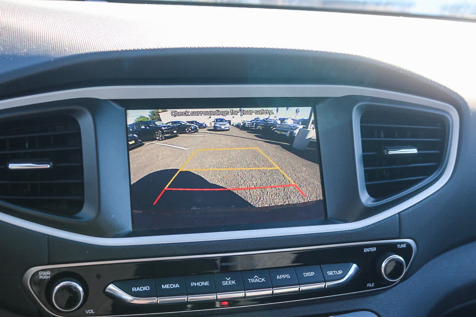 Used 2019 Hyundai Ioniq SEL FWD image 32