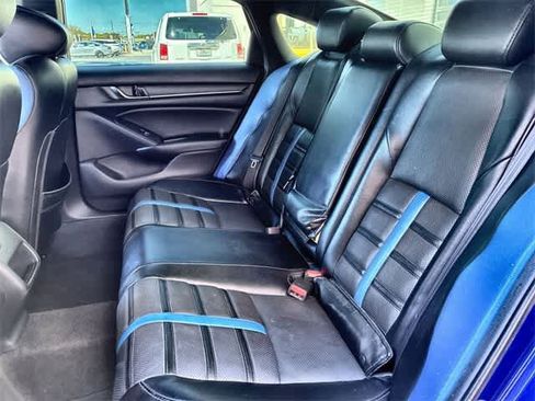 Used 2018 Honda Accord Sport image 20