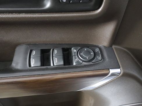 Used 2019 GMC Sierra 1500 SLT image 39