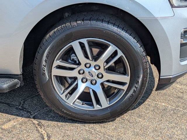 Used 2024 Ford Expedition Limited RWD image 11