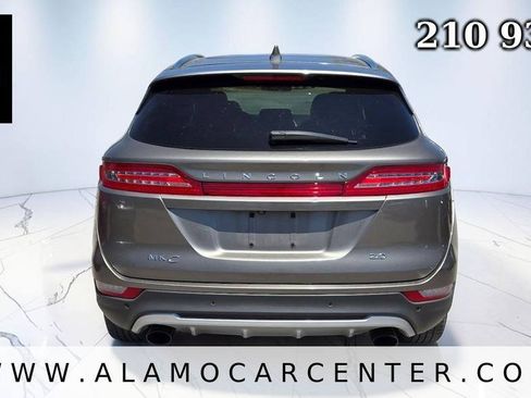 Used 2016 Lincoln MKC Reserve FWD image 4