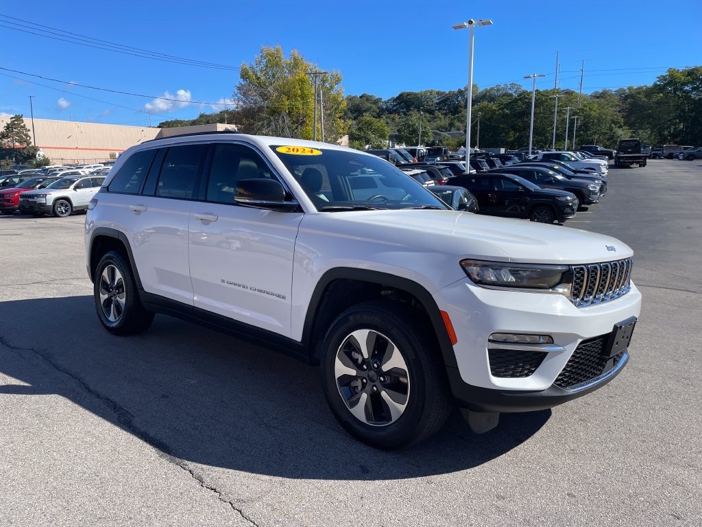 Certified 2024 Jeep Grand Cherokee Limited 4xe AWD/4WD image 7