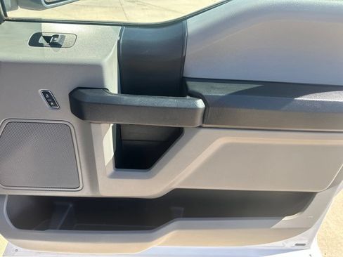 Used 2016 Ford F150 XL w/ Equipment Group 101A Mid RWD image 17