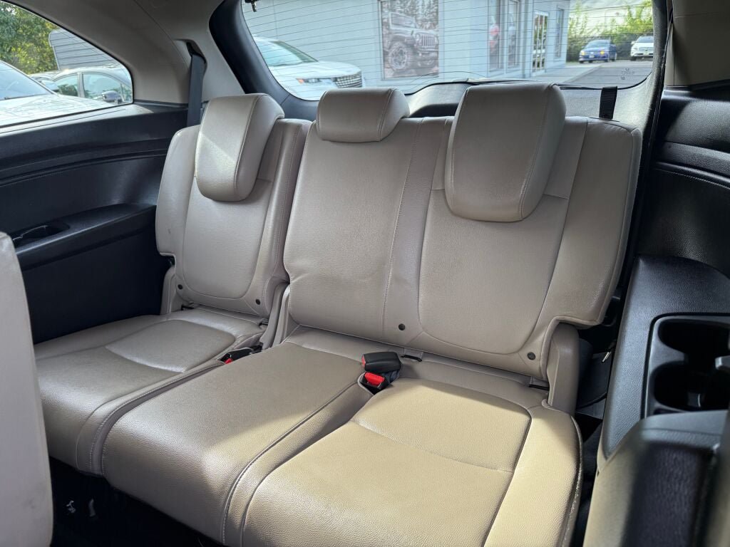 Used 2018 Honda Odyssey EX-L image 27
