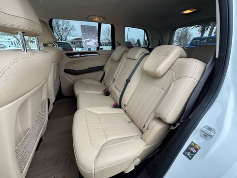 Used 2017 Mercedes-Benz GLS 450 4MATIC image 21