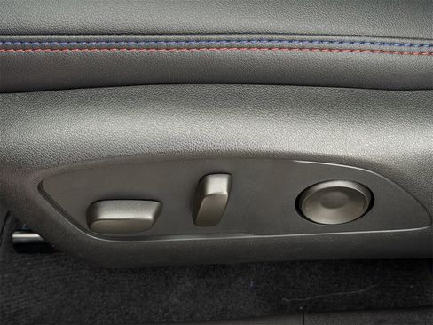 New 2026 Chevrolet Equinox EV RS image 24