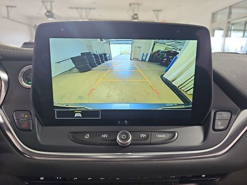 Used 2024 Chevrolet Blazer LT w/ Convenience Package FWD image 28