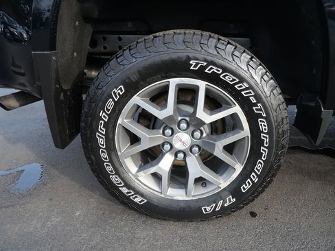 Used 2016 GMC Canyon SLE w/ All Terrain Adventure Package image 33