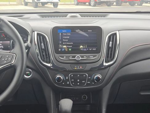 Certified 2023 Chevrolet Equinox RS w/ RS Leather Package AWD/4WD image 16