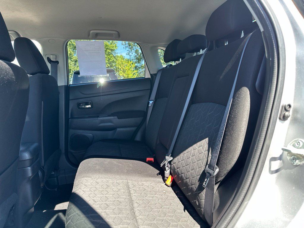 Used 2022 Mitsubishi Outlander Sport FWD image 30