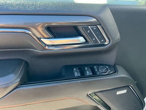 Used 2024 GMC Sierra 2500 AT4 w/ Technology Package image 16