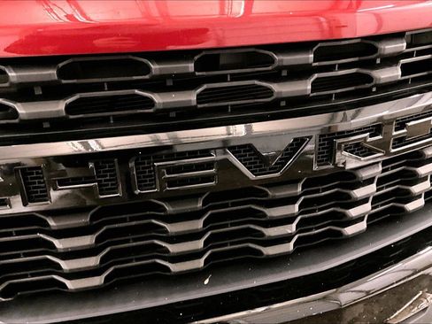 Used 2020 Chevrolet Silverado 1500 Custom Trail Boss image 29