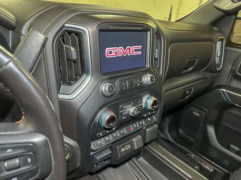 Used 2021 GMC Sierra 1500 AT4 w/ AT4 Value Package AWD/4WD image 36
