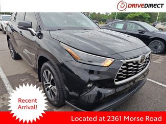 Used 2022 Toyota Highlander XLE AWD/4WD video 1