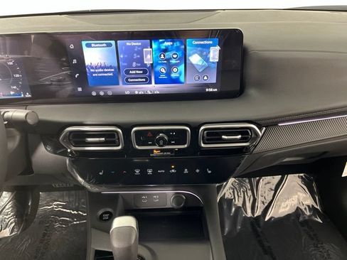 New 2026 Nissan Sentra SV w/ SV Convenience Package FWD image 25