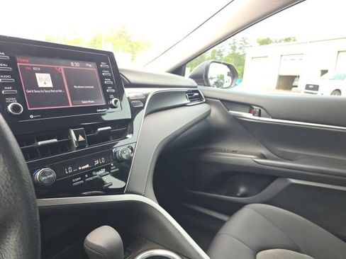 Used 2024 Toyota Camry LE FWD image 23