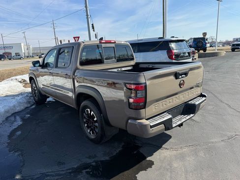 Used 2022 Nissan Frontier PRO-4X image 4