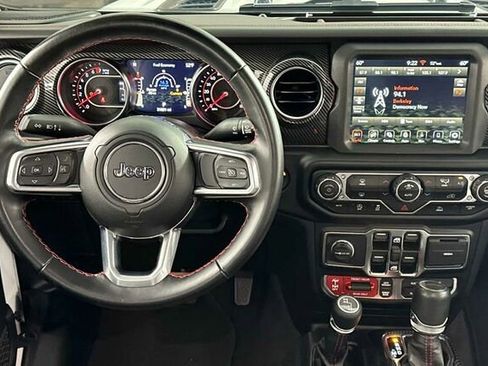 Used 2021 Jeep Gladiator Rubicon image 16