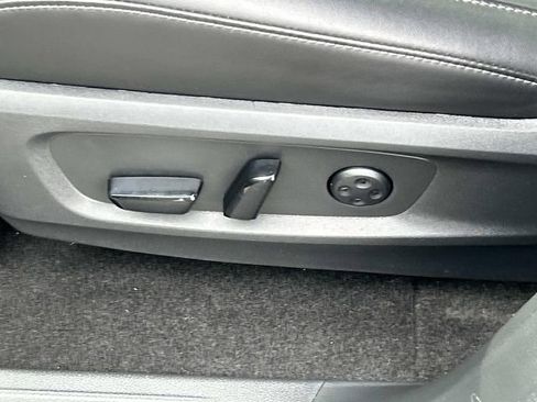 Used 2025 INFINITI QX60 Luxe image 17