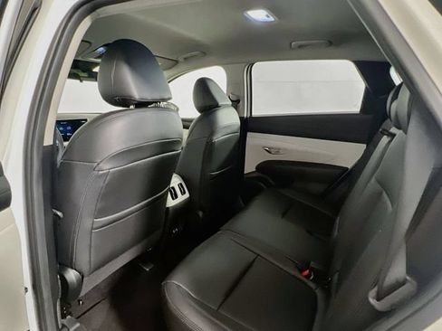 Used 2026 Hyundai Tucson SEL FWD image 12