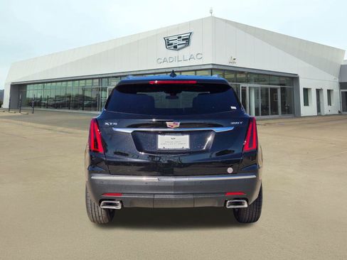 Used 2026 Cadillac XT5 Luxury w/ LPO, Floor Liner Package FWD image 5