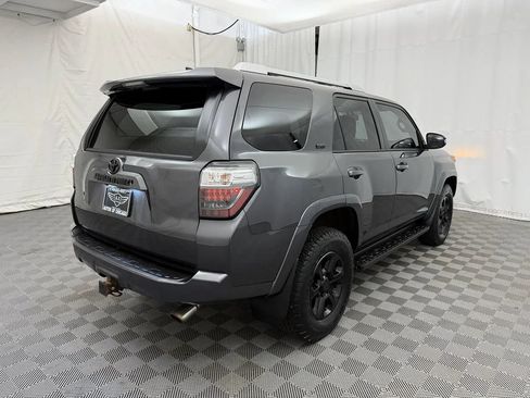 Used 2018 Toyota 4Runner SR5 Premium w/ Wilderness Package AWD/4WD image 5
