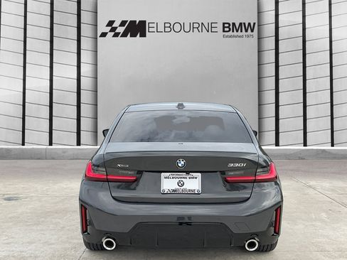 Used 2026 BMW 330i xDrive Sedan w/ M Sport Package AWD/4WD image 5