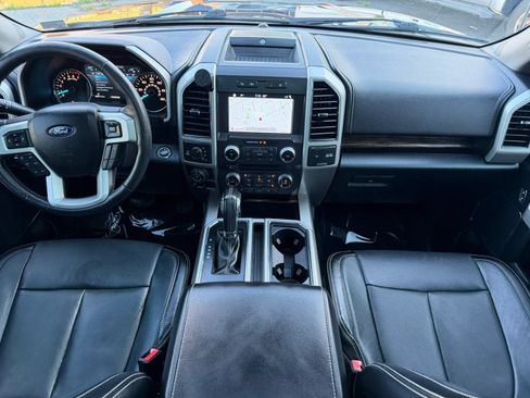 Used 2018 Ford F150 Lariat w/ Equipment Group 502A Luxury AWD/4WD image 6