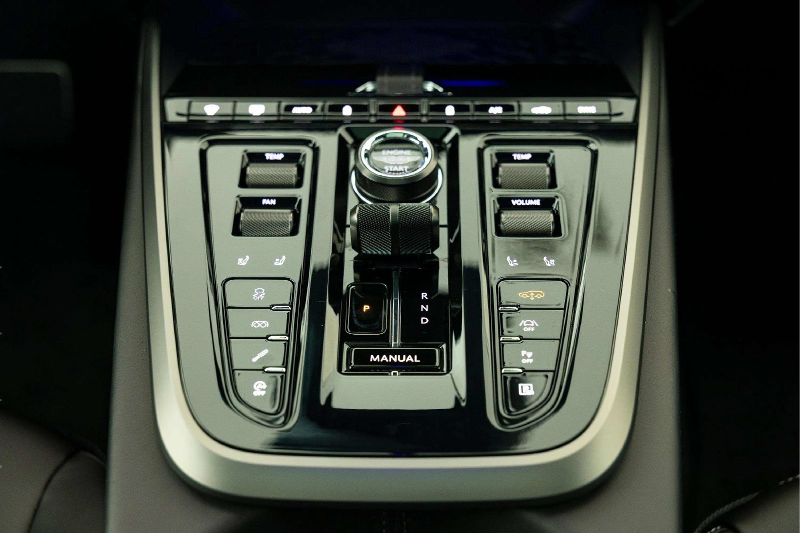 New 2026 Aston Martin DBX 707 AWD/4WD image 30