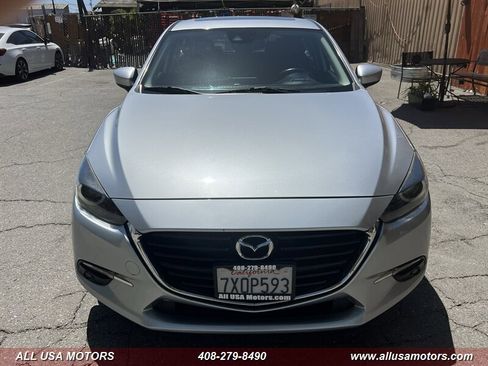 Used 2017 MAZDA MAZDA3 Grand Touring w/ Premium Equipment Package FWD image 4