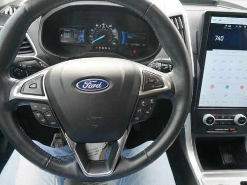 Used 2023 Ford Edge SEL w/ Convenience Package AWD/4WD image 9