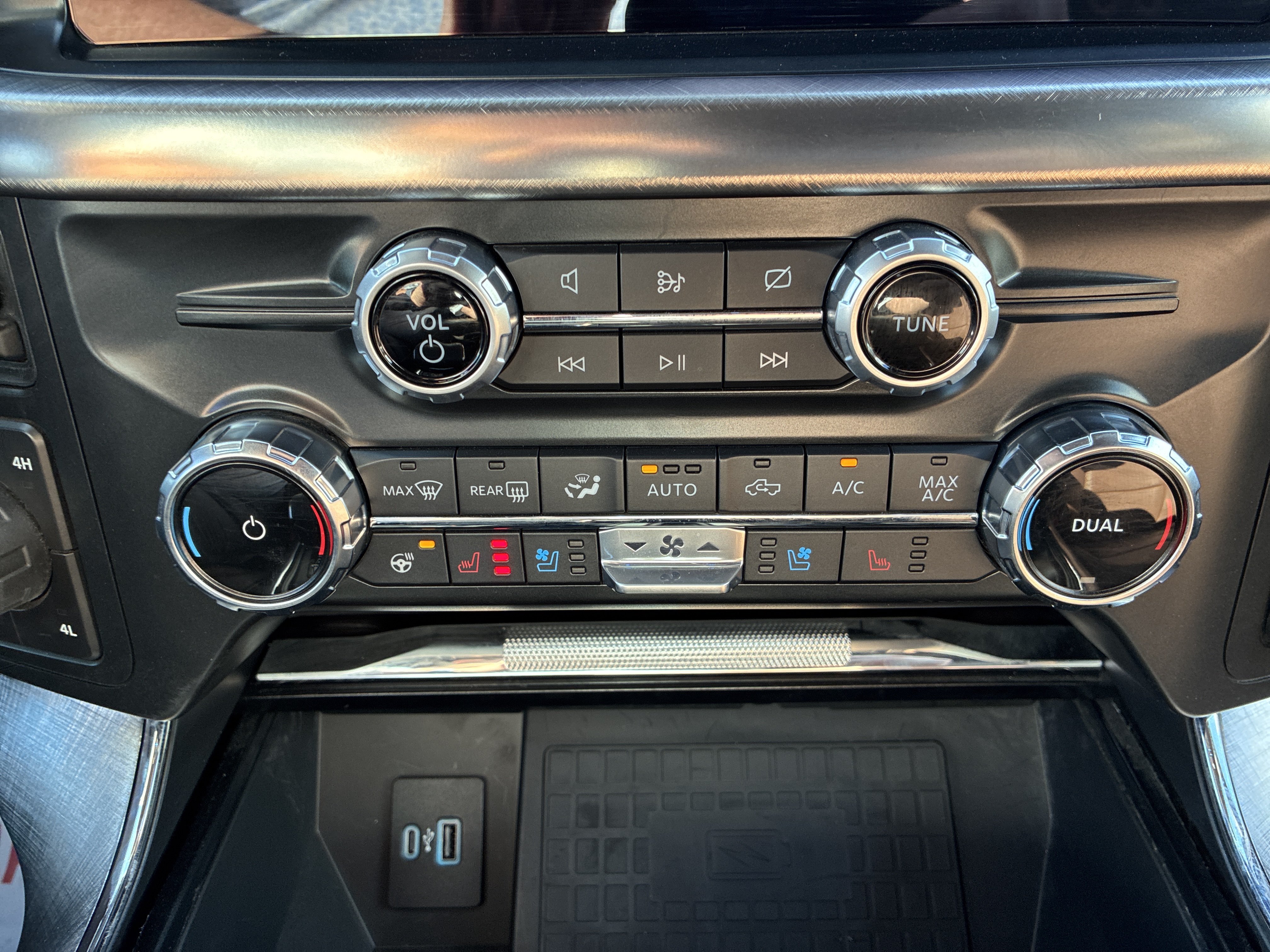 Used 2022 Ford F150 King Ranch w/ Equipment Group 601A High AWD/4WD image 26