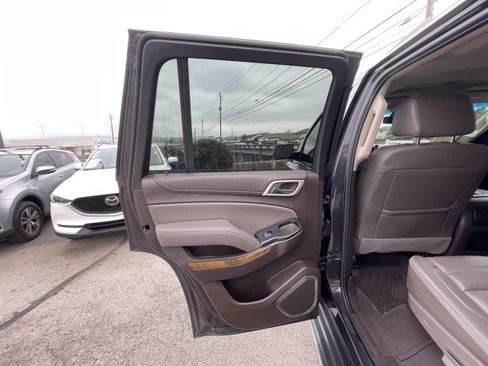 Used 2017 GMC Yukon Denali w/ Open Road Package image 11