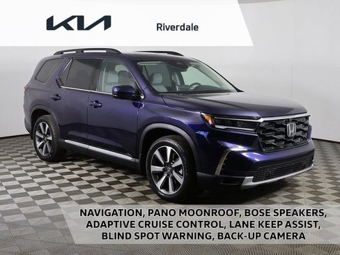 Used 2023 Honda Pilot Elite image 1