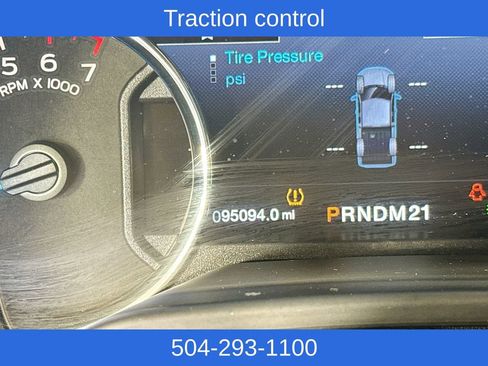 Used 2015 Ford F150 Platinum w/ Equipment Group 701A Luxury image 12