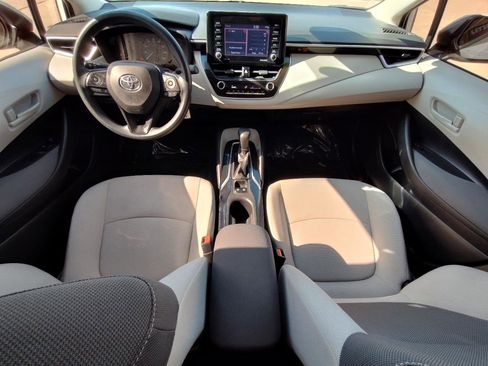 Used 2022 Toyota Corolla L FWD image 33