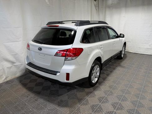 Used 2014 Subaru Outback 2.5i Premium image 6