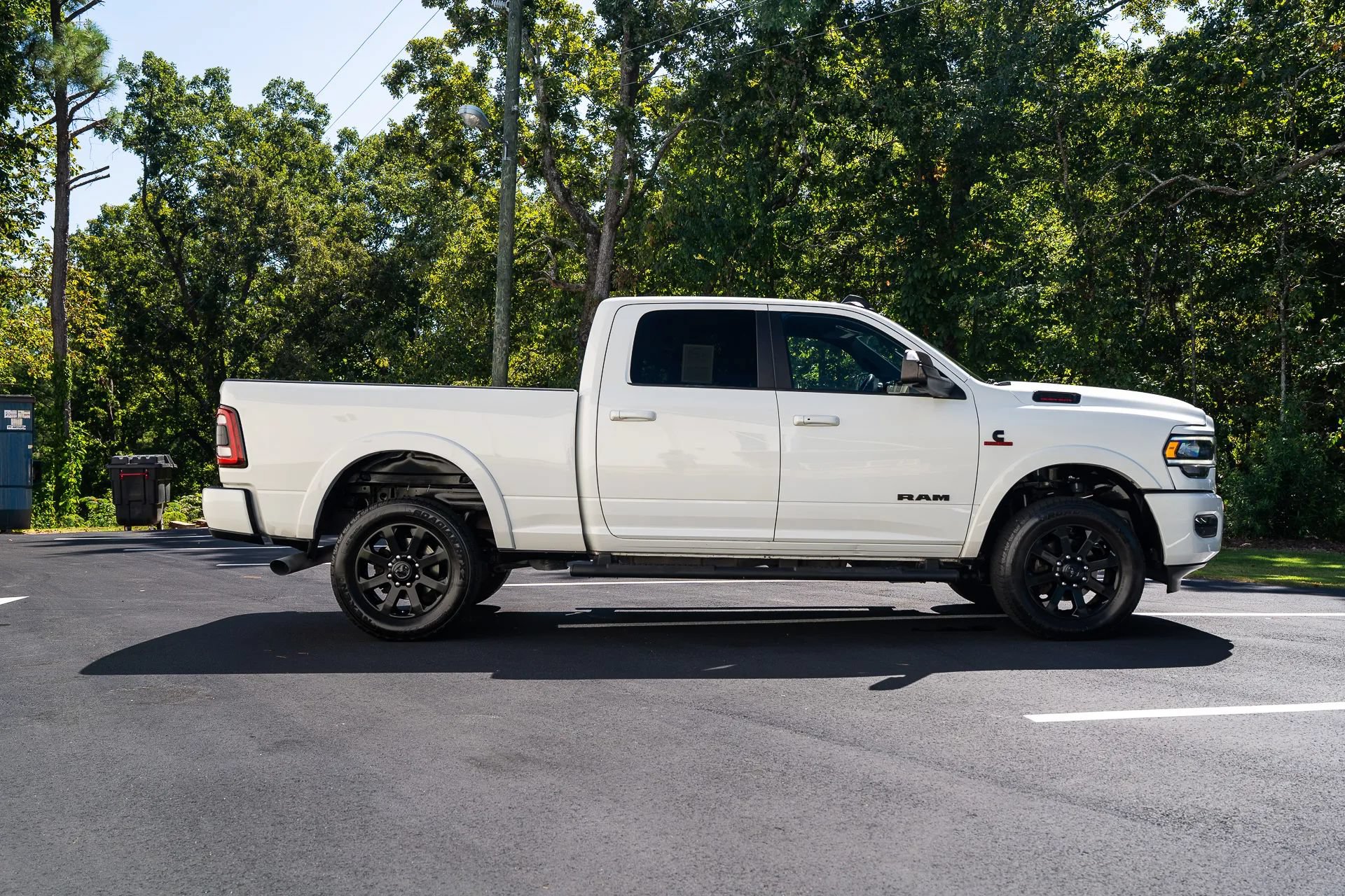 Used 2019 RAM 2500 Laramie w/ Night Edition AWD/4WD image 10